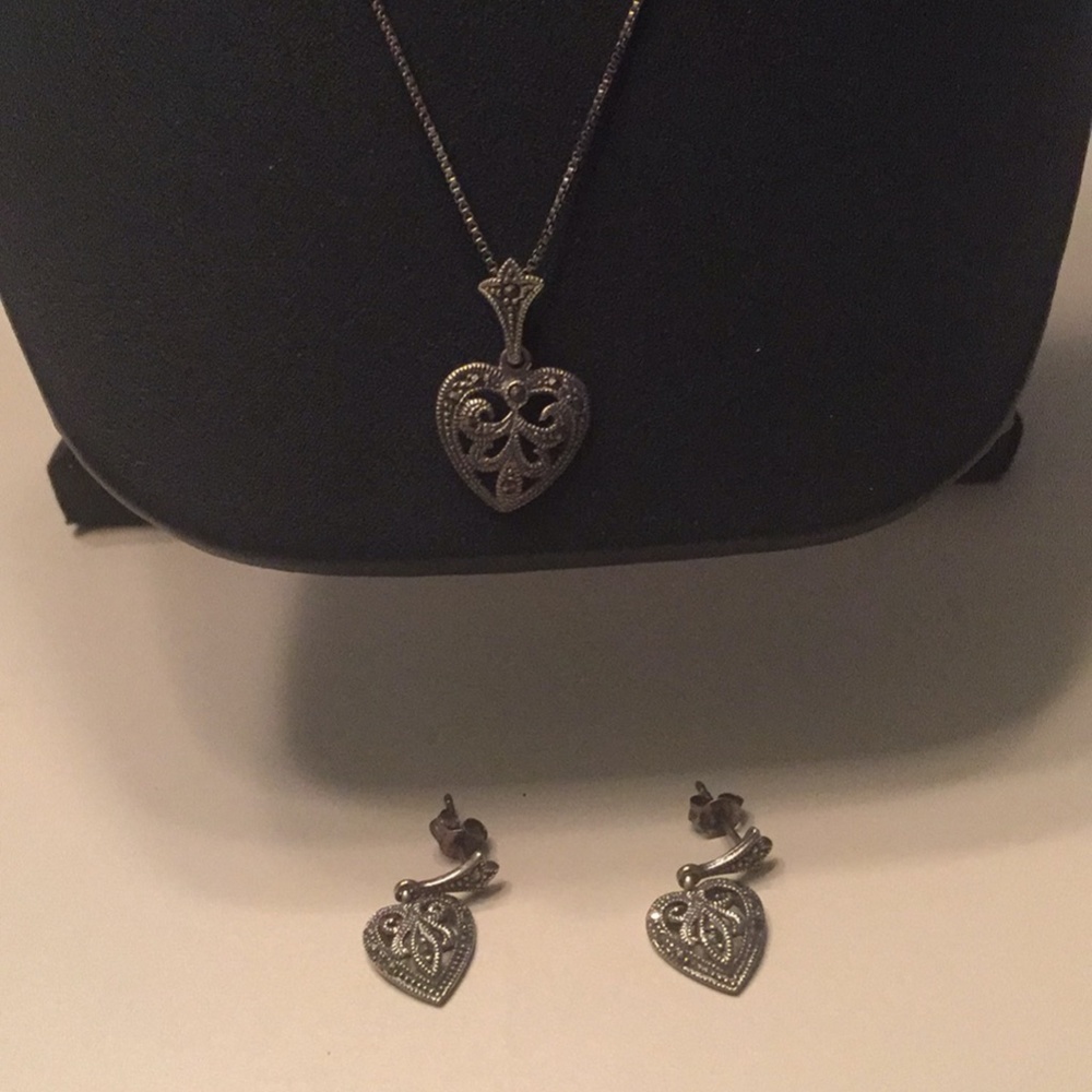 925 Silver Heart Pendant Necklace/Earrings 5.86g